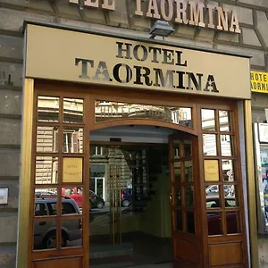 Taormina Отель