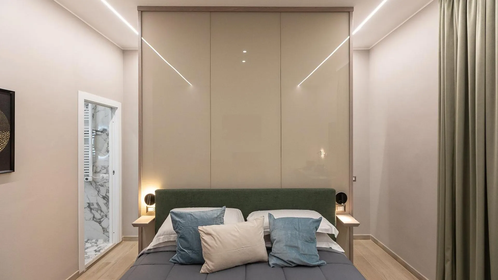 Iron Luxury Rooms Rzym 0*,  Włochy