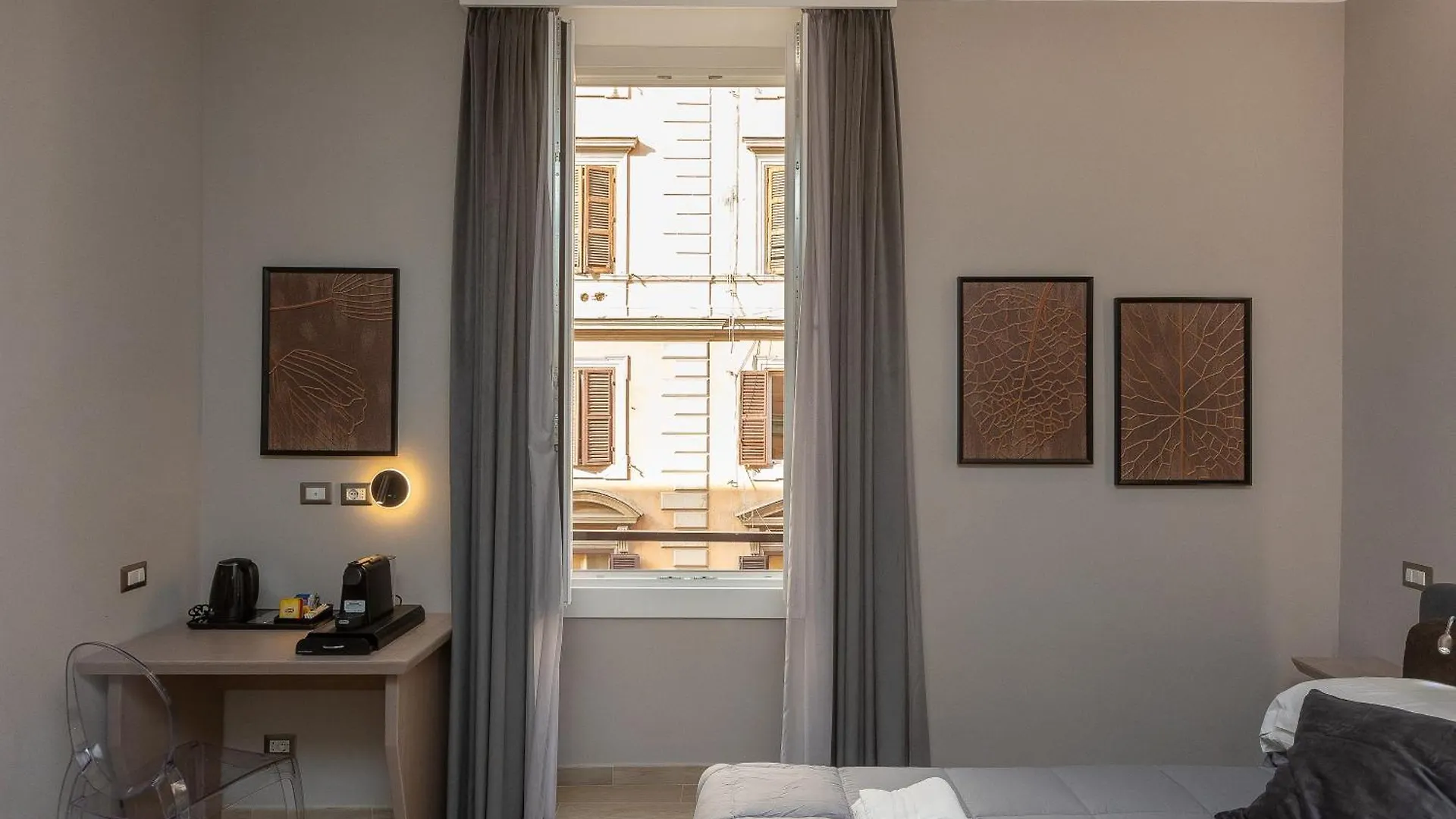 Iron Luxury Rooms Rzym Pensjonat