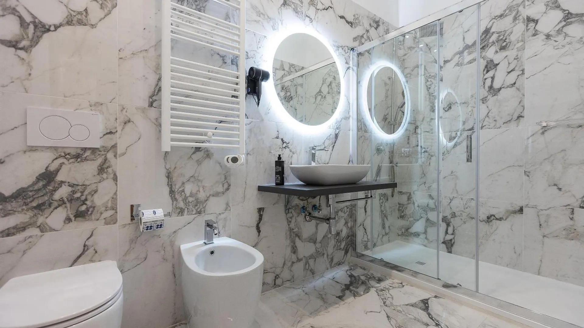 Гостевой дом Iron Luxury Rooms Рим