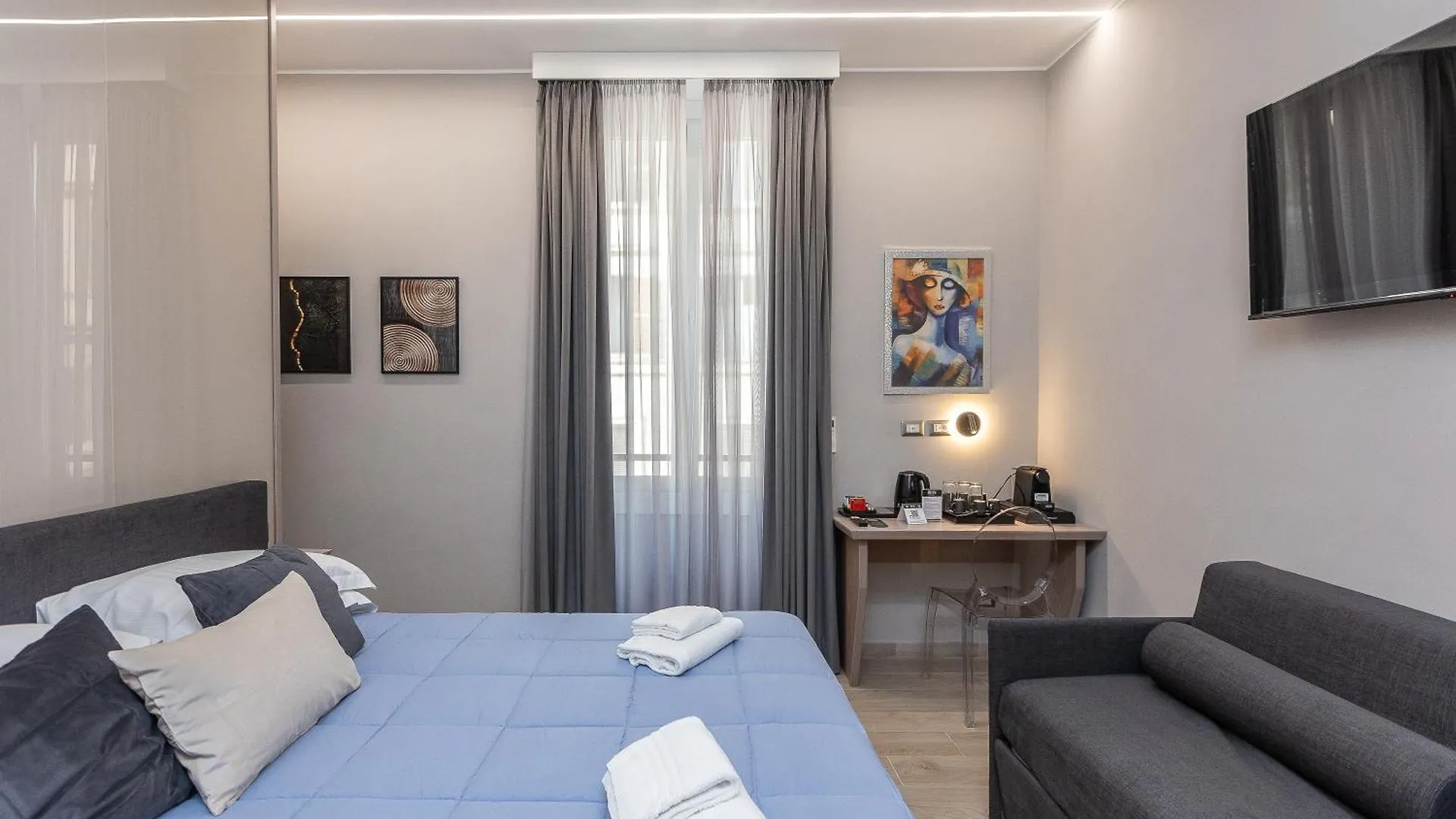 Гостевой дом Iron Luxury Rooms Рим