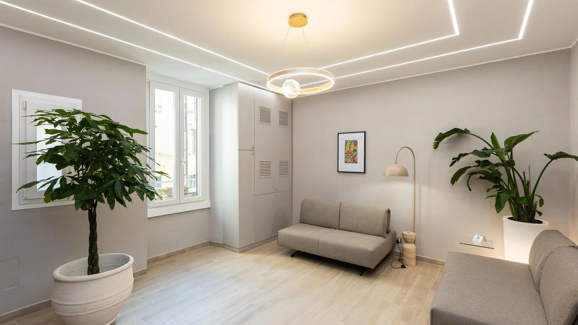 Гостевой дом Iron Luxury Rooms Рим